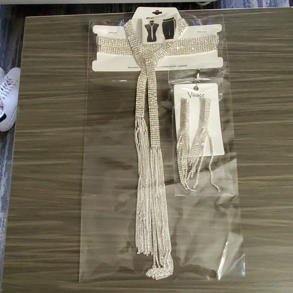 Silver body necklace/earrings